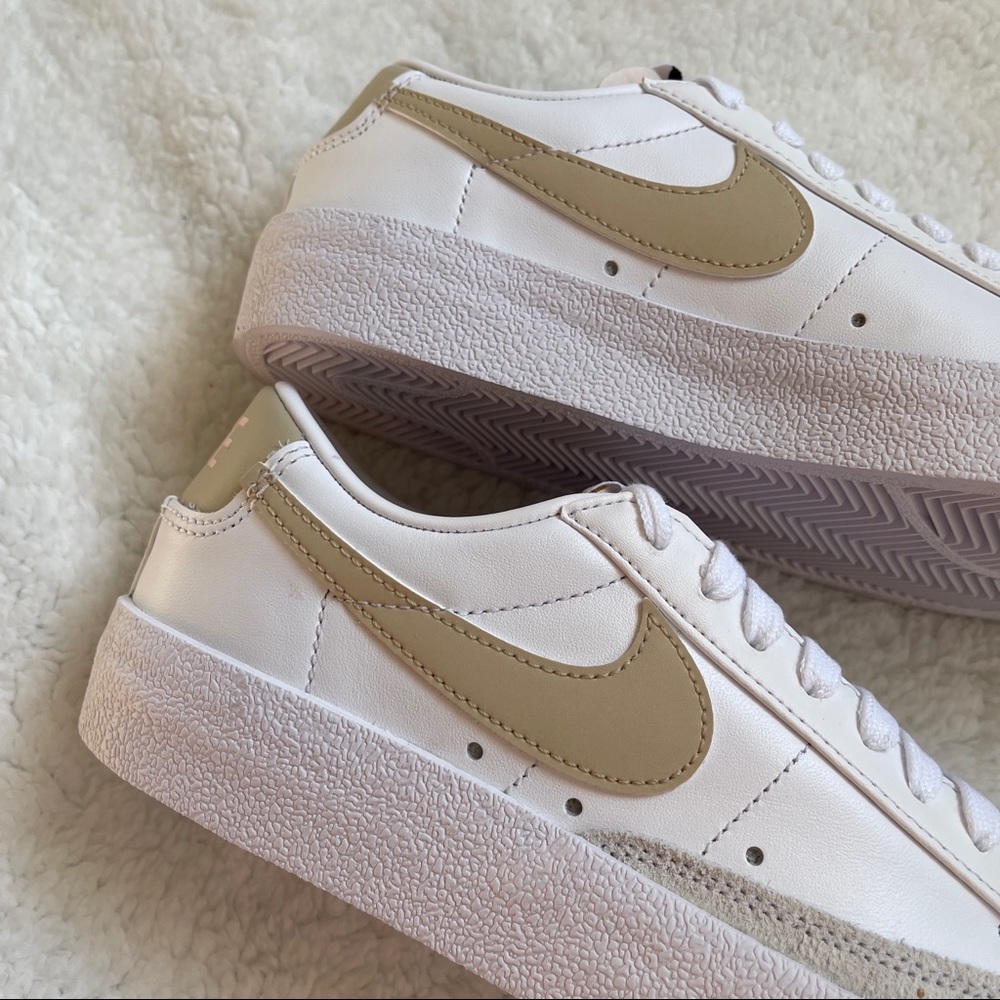 Nike blazer shoes - Picture 3 of 7